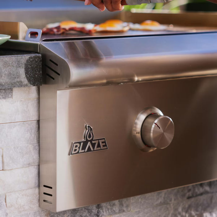 Blaze BLZ‑GRIDDLE‑LTE3‑LP 30" Built‑In LTE Plus Propane Gas Griddle with Lights, 36,000 BTU, 304 Stainless Steel Outdoor Griddle