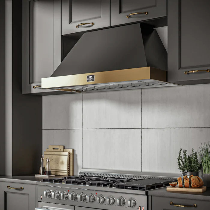 Forno Vittorio FRHWM5078-48BLK 48-Inch Wall Mount Range Hood – Black with Antique Brass Trim, 600 CFM, Remote Control