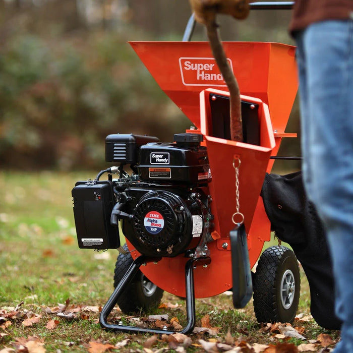 Super Handy GUO019 3‑in‑1 Wood Chipper / Shredder / Mulcher 7HP Gas – 3″ Branch Capacity